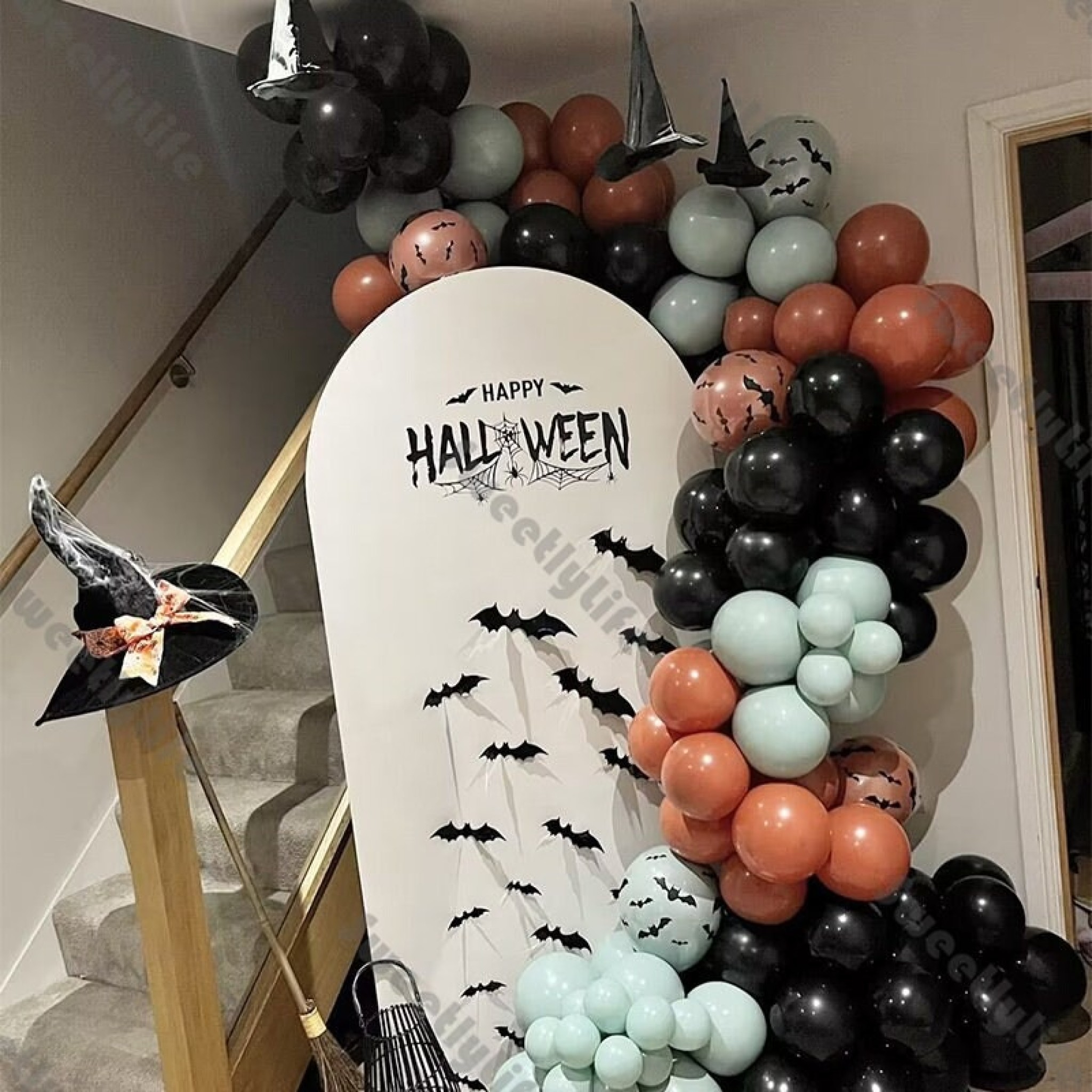 Elegant Halloween Balloon Arch & Backdrop Set 