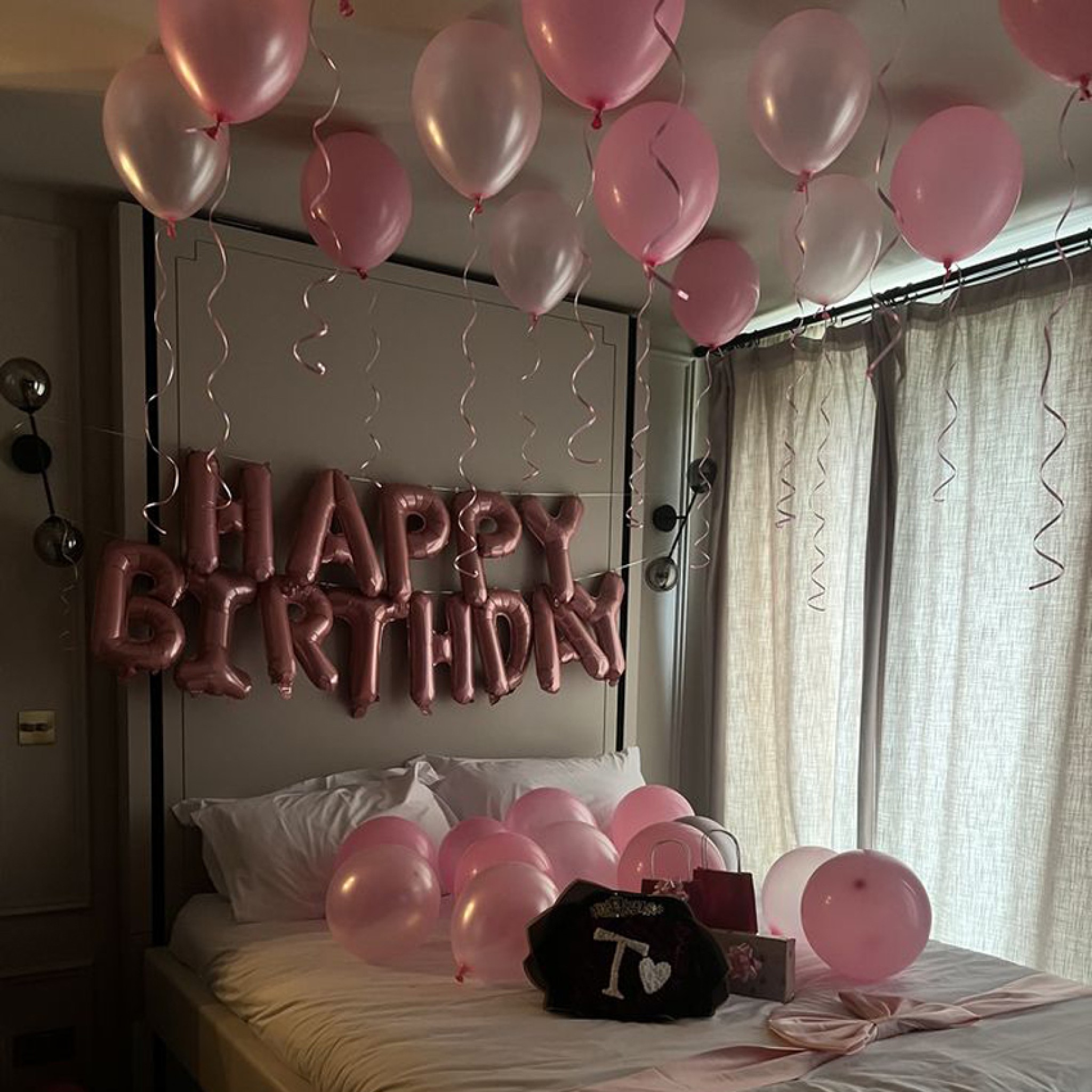 Luxury Birthday Hotel Balloon Surprise Package in Dubai