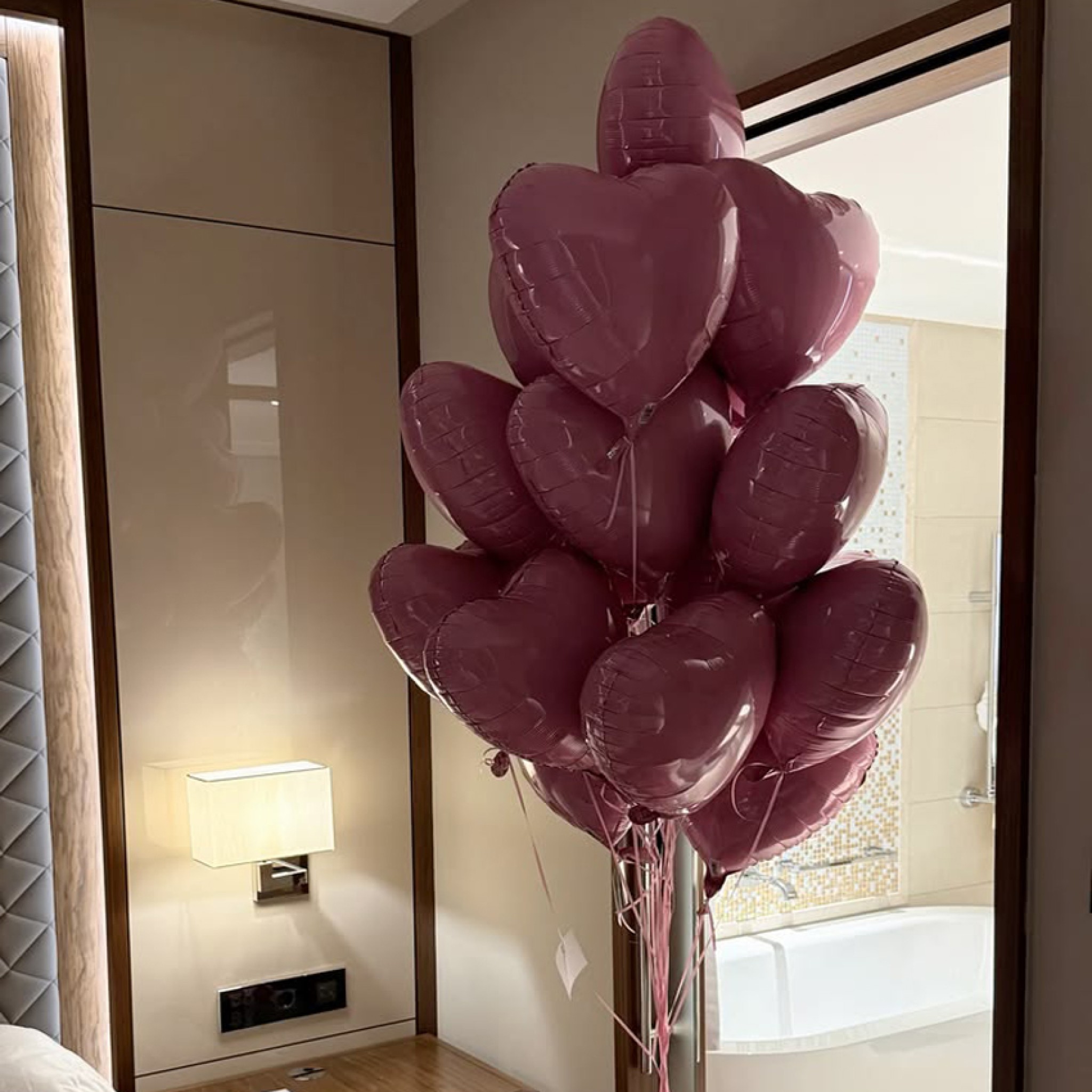 Luxury Pink Heart Balloon Hotel Surprise Dubai